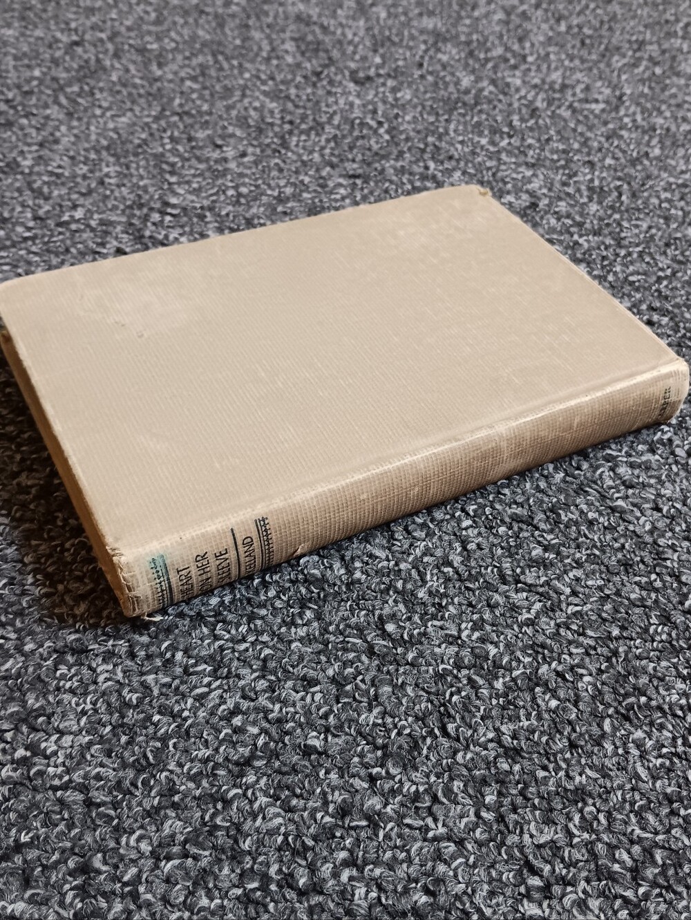 1943 'Heart on Her Sleeve' Clarence Kelland Beige Hardcover Vintage Decor Book